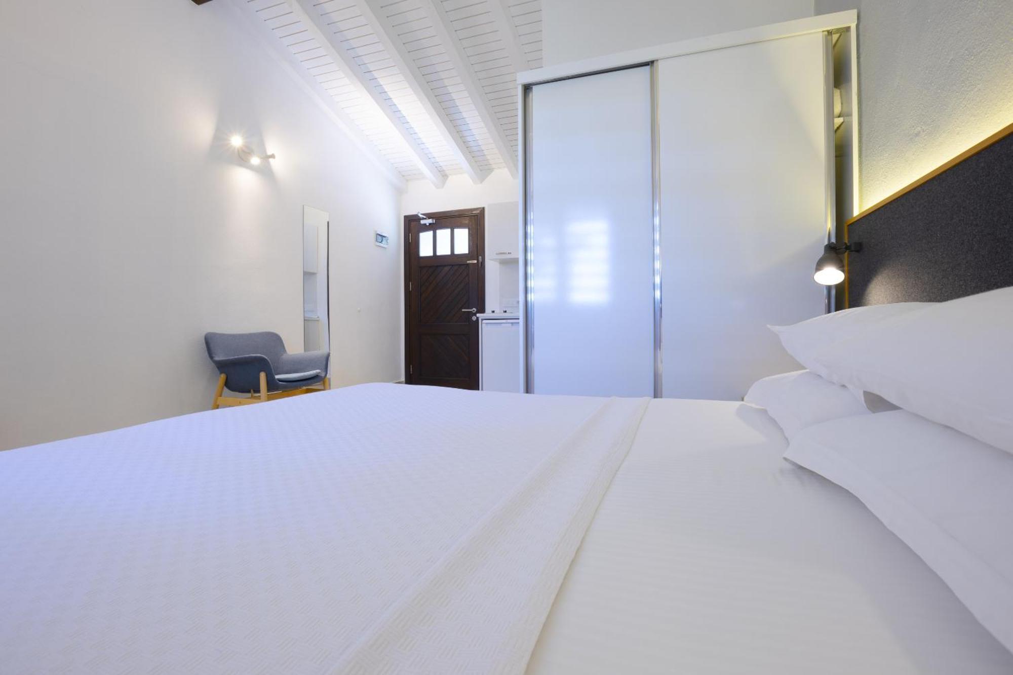 Aegean Apartments - Bungalows Alacati Room photo