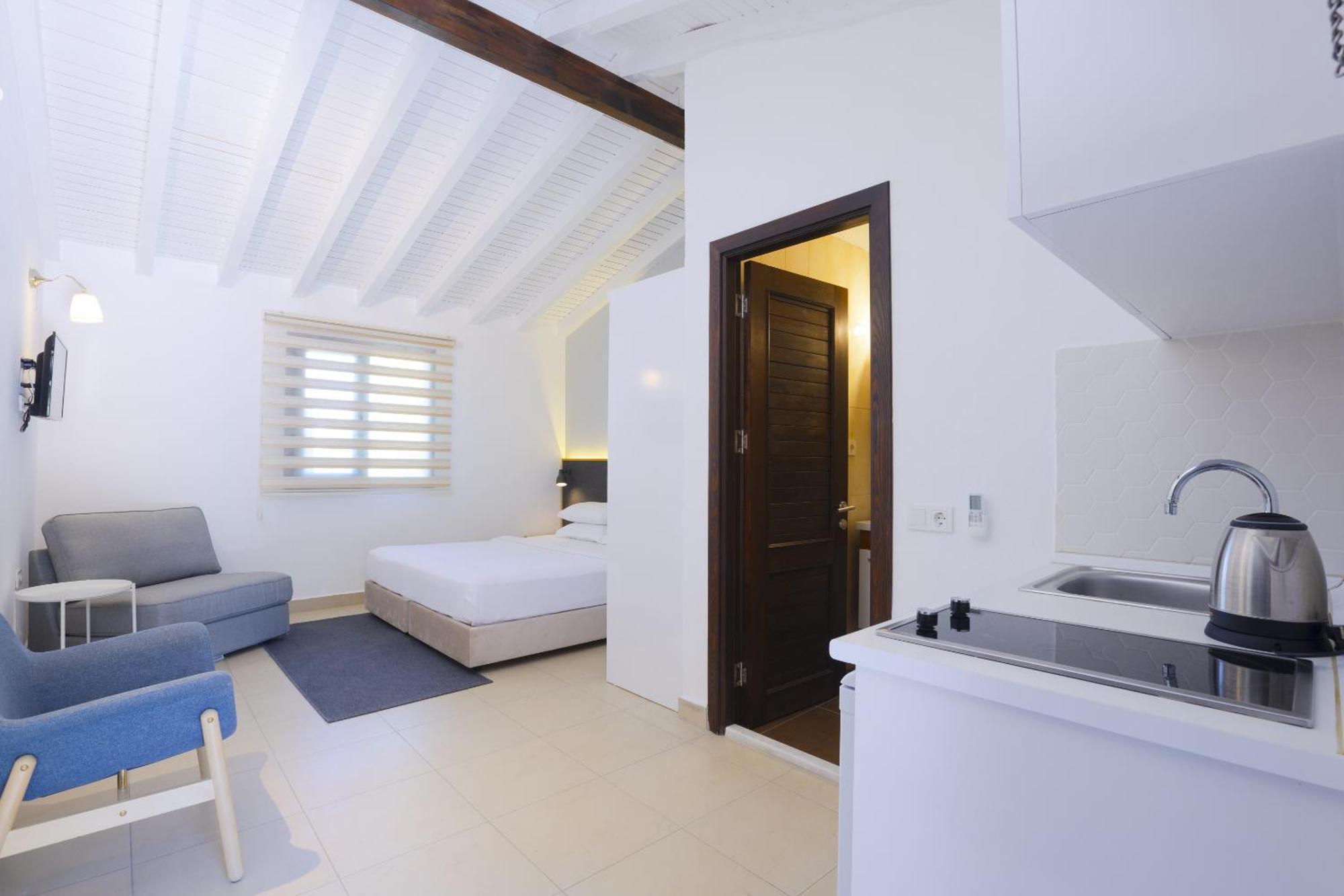 Aegean Apartments - Bungalows Alacati Room photo