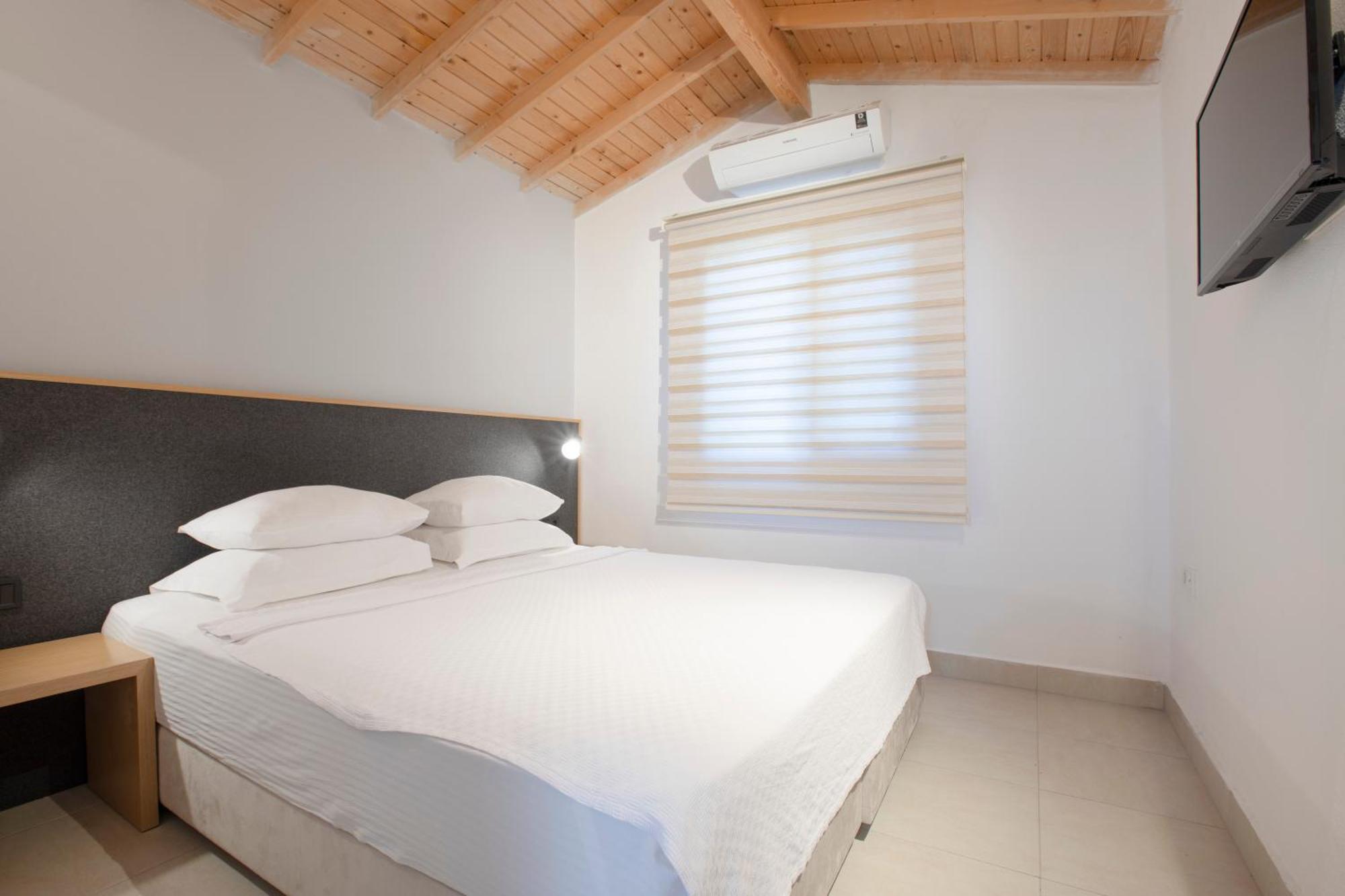 Aegean Apartments - Bungalows Alacati Room photo